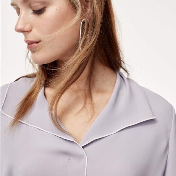 Aritzia Babaton Rena Shirt in Gray Size Medium New With Tags NWT - Picture 4 of 15